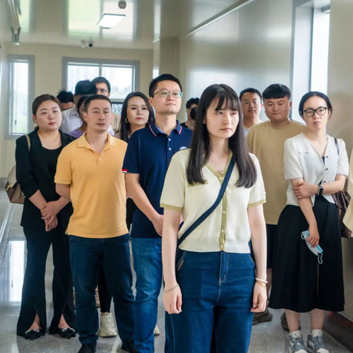湖南师范大学MBA移动课堂走进汉森制药