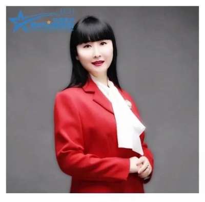 热烈祝贺四美星耀未来校长张新婷荣获双品荣耀 - 榜样人物